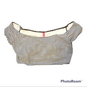 NWOT SZ S Victoria’s Secret swim top